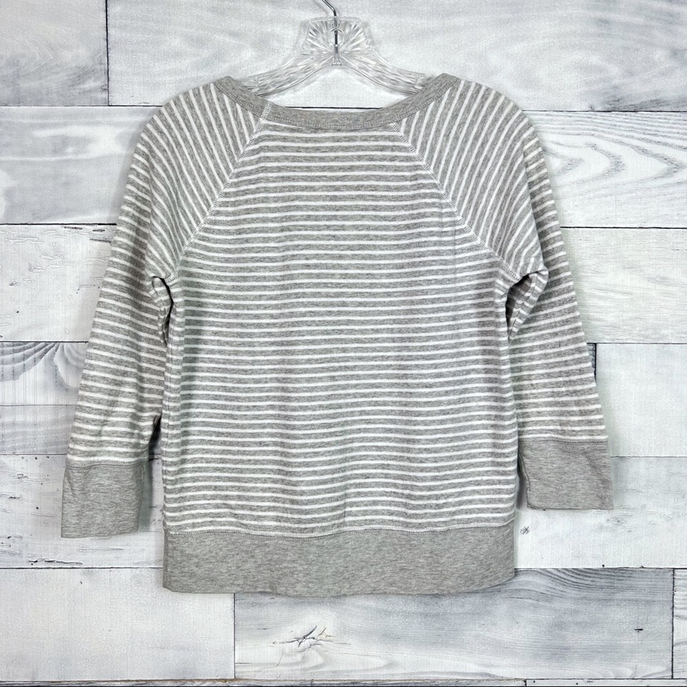 ❌SOLD❌James Perse Long Sleeve Pullover - Picture 3 of 4